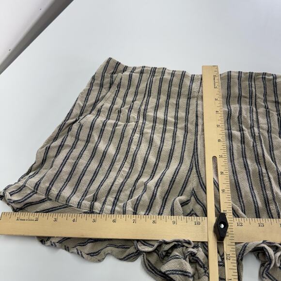 1.STATE Shorts Womens 8 Beige Blue Striped Linen Blend Casual Relaxed Summer - Picture 7 of 7